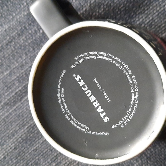 2016 Starbucks Christmas Tree Ornaments Holiday Mug 14 fl oz. - Picture 4 of 5